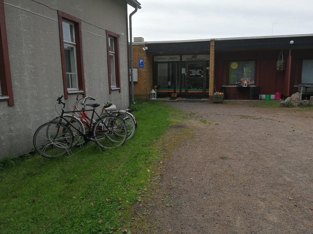 Hotel Villa Vanessa Siltakylä Extérieur photo